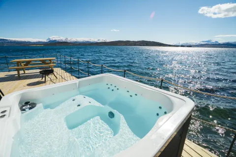 Jacuzzi